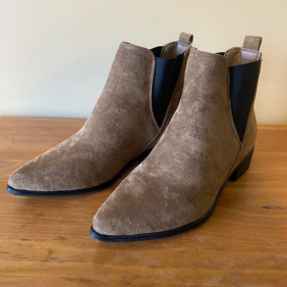 Seven7 Brown Suede Booties - Size 7